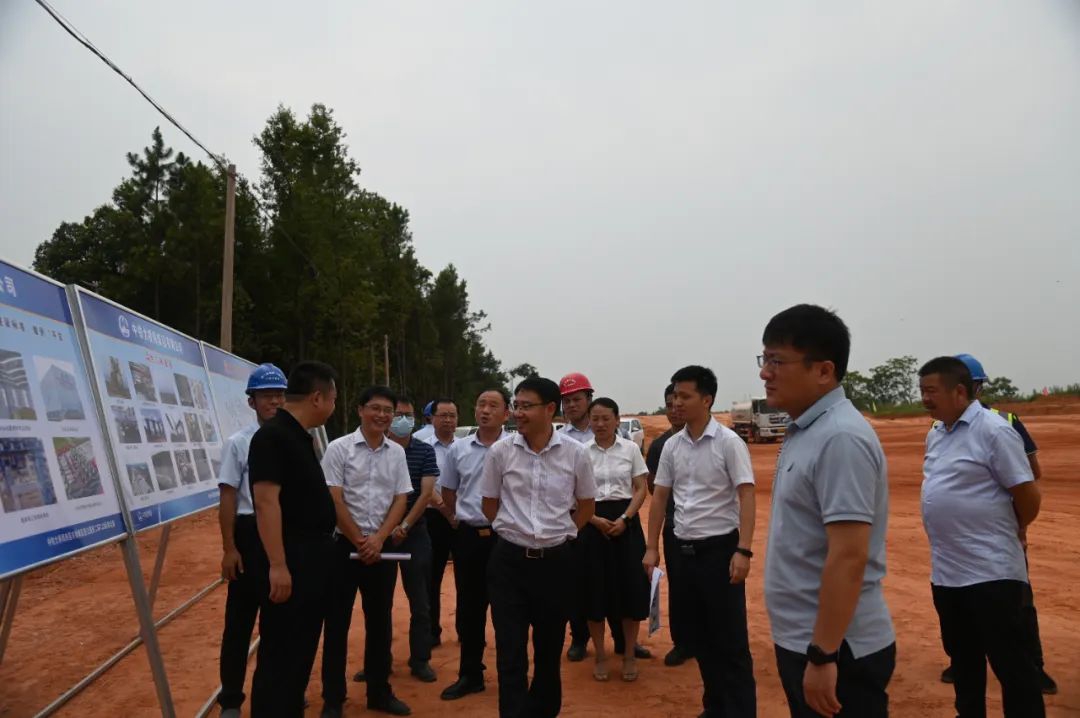 副市长江新洪调研西二环高快项目建设情况